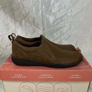 Easy Spirit Brown Slip-On Loafers